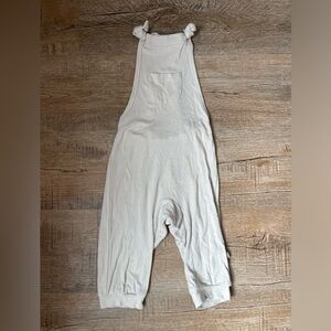 Kyte Baby Bamboo Jersey Overall in Oat, size 2T